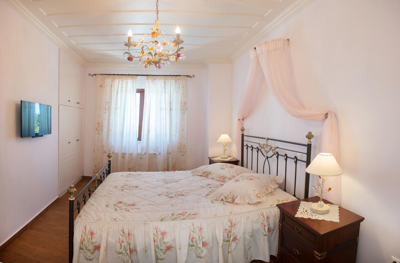 Florena Villas Spanokhorion Екстер'єр фото